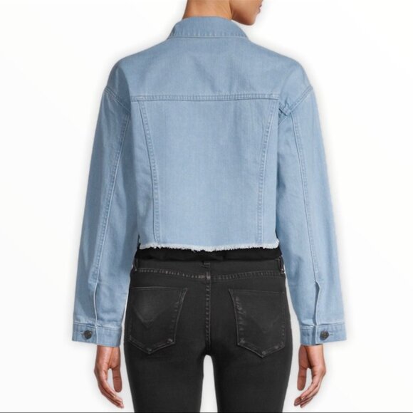 Cupcakes & Cashmere Lany Crop Denim Jacket NWT - Picture 2 of 15